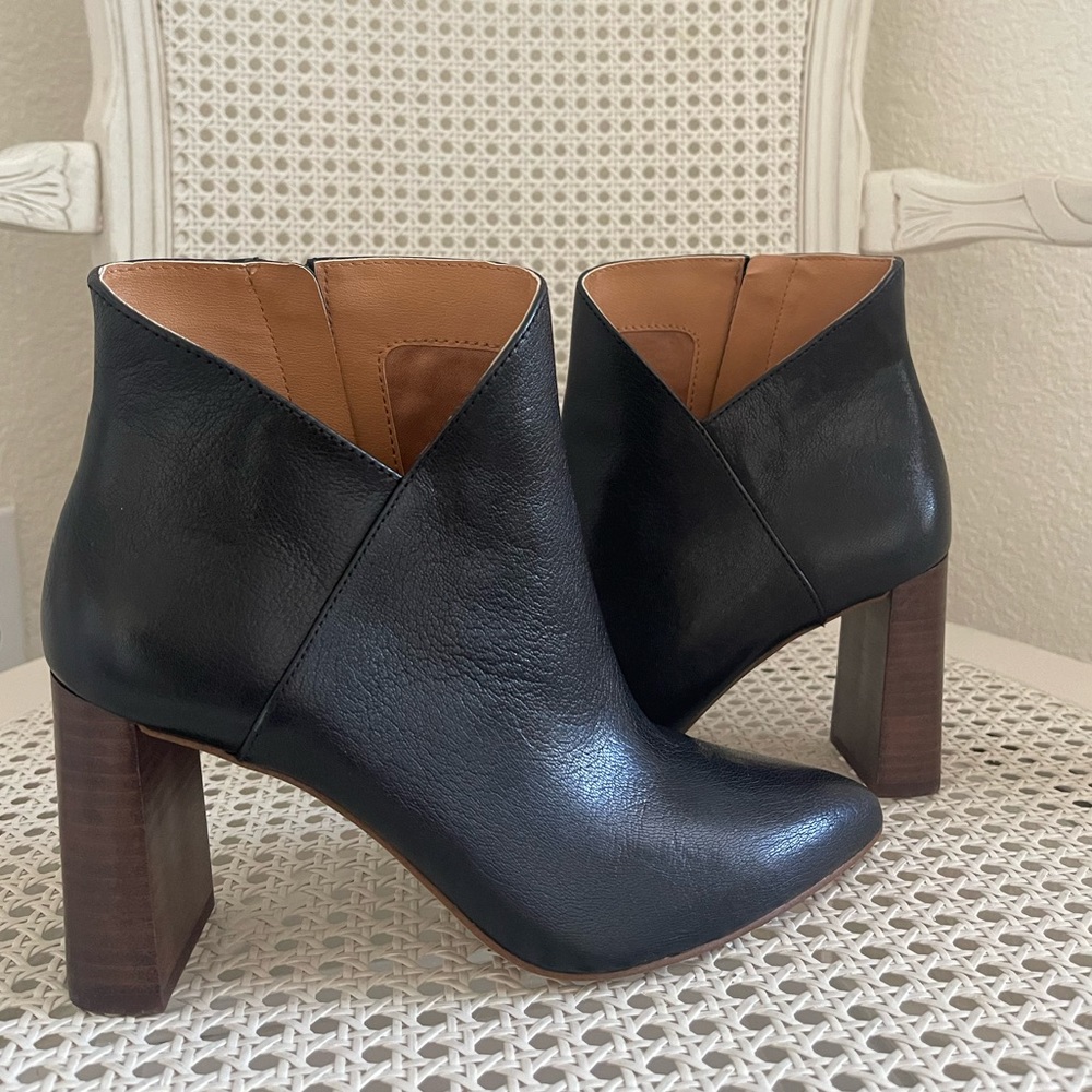 Jessica Simpson Booties